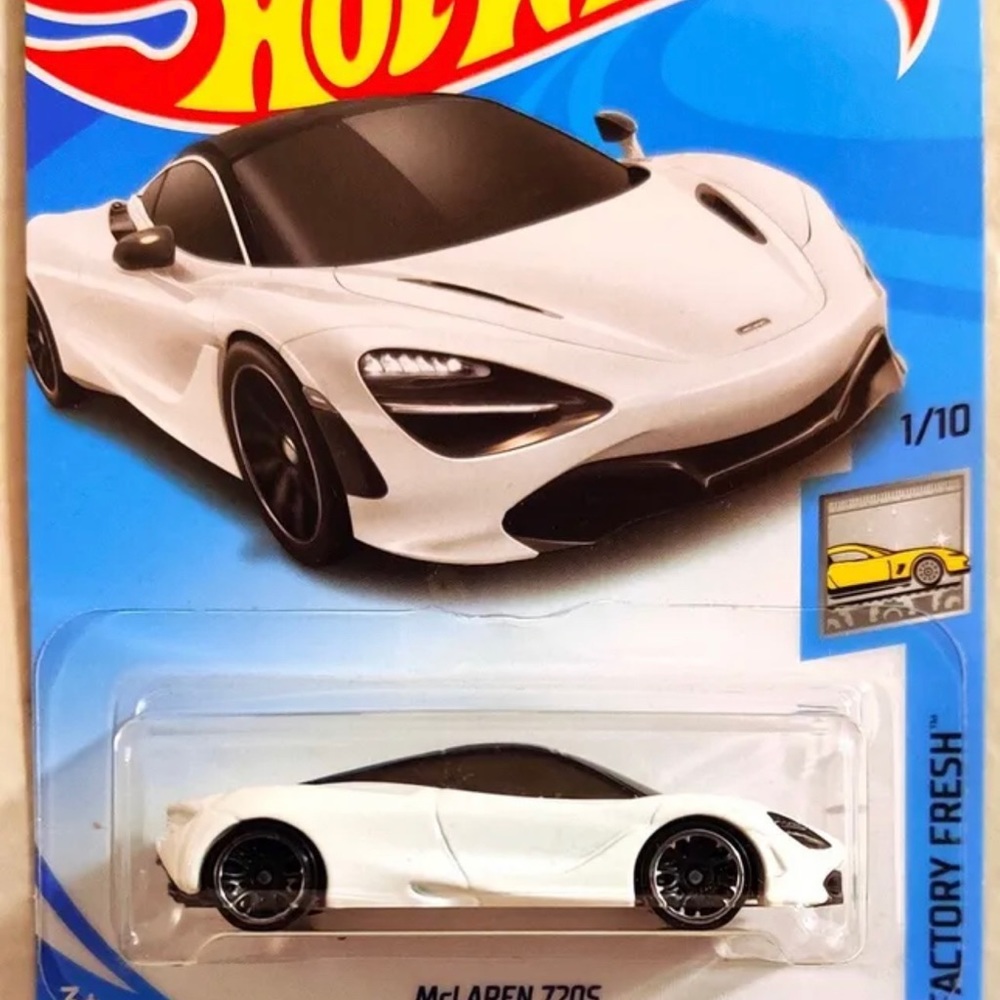 Hot Wheels 2018 #318 Factory Fresh McLaren 720S White First Edition 1:64 FJY19